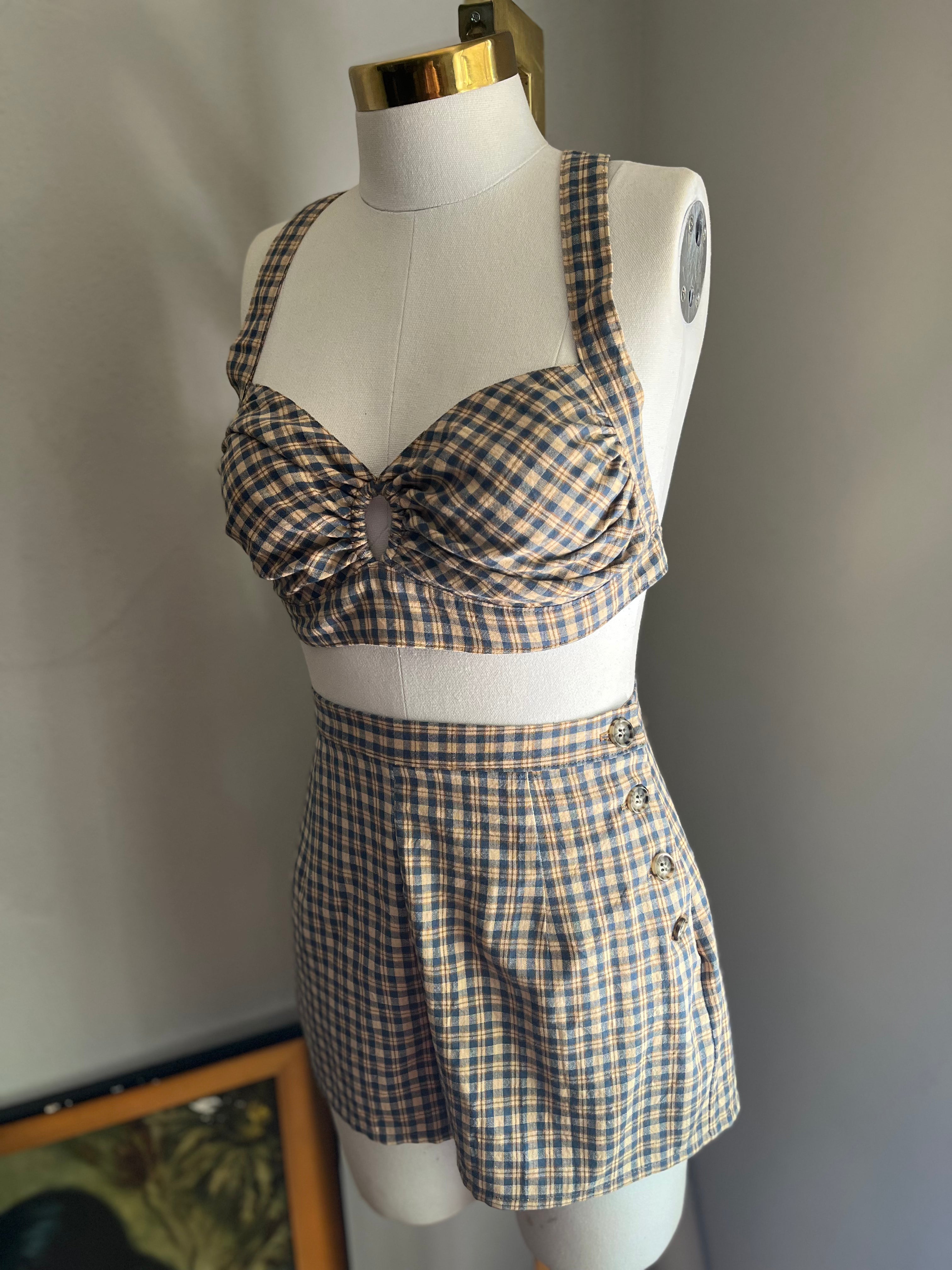 The Airfield - Keyhole